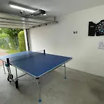 Villa Haus Admiral Mit Garten, 5 Gehminuten Zum Strand, Inklusive Wlan, Sauna, Kamin, Tischtennisplatte, Bollerwagen Fuer Den Zingst