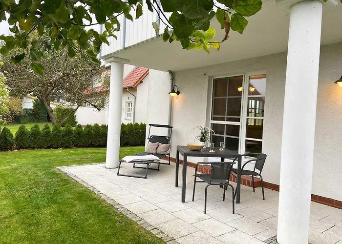 Haus Admiral Mit Garten, 5 Gehminuten Zum Strand, Inklusive Wlan, Sauna, Kamin, Tischtennisplatte, Bollerwagen Fuer Den * Zingst